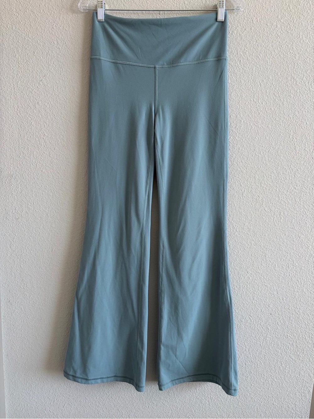 Athleta Elation Flare Pant Size M Blue Green Yoga Leggings